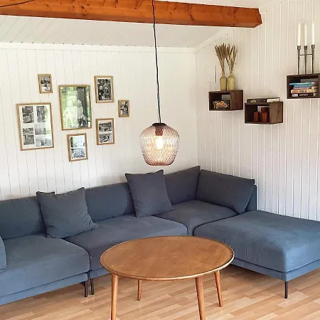 펜션 Three-bedroom Holiday In Vaeggerlose 39 Bøtø By