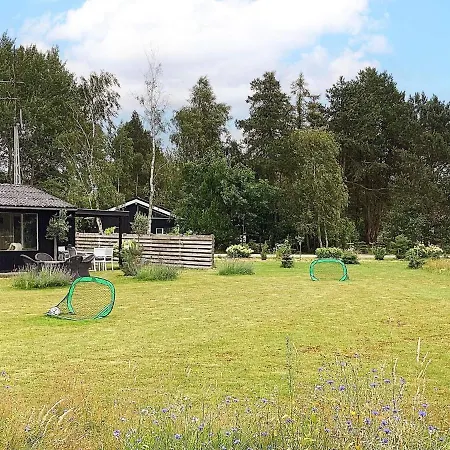 Three-bedroom Holiday In Vaeggerlose 39